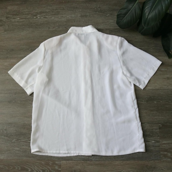Vintage sheer white collared blouse with bow detail - Picture 7 of 8